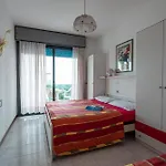 Διαμέρισμα Family Beachfront In With Pool *