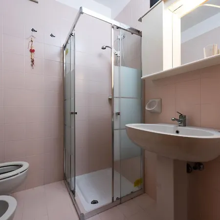 Beachfront In With Pool *