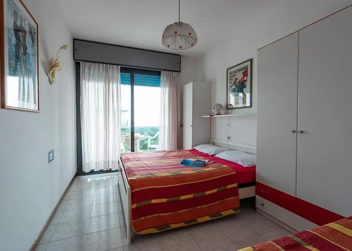 Lägenhet Family Beachfront In With Pool *